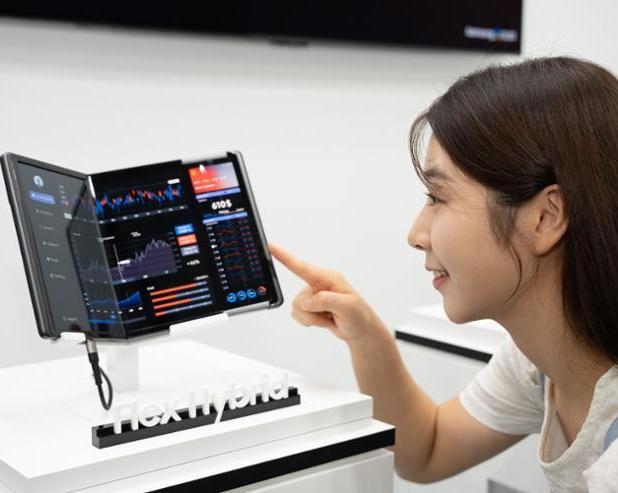 Samsung и LG представляют технологии отображения информации нового поколения на крупнейшей в Южной Корее выставке дисплеев / Техника для дома / iXBT Live